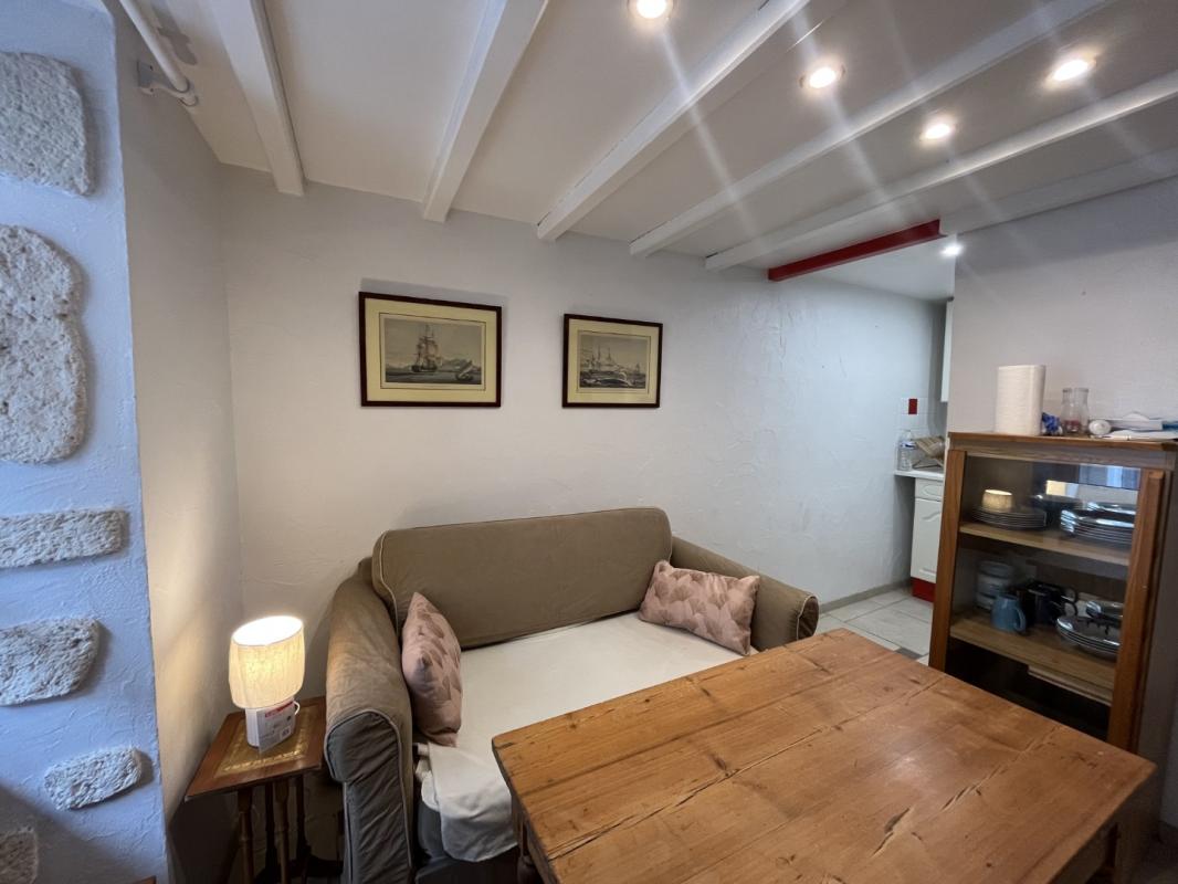 Flat Rue des Vieux Remparts in Saint-Malo