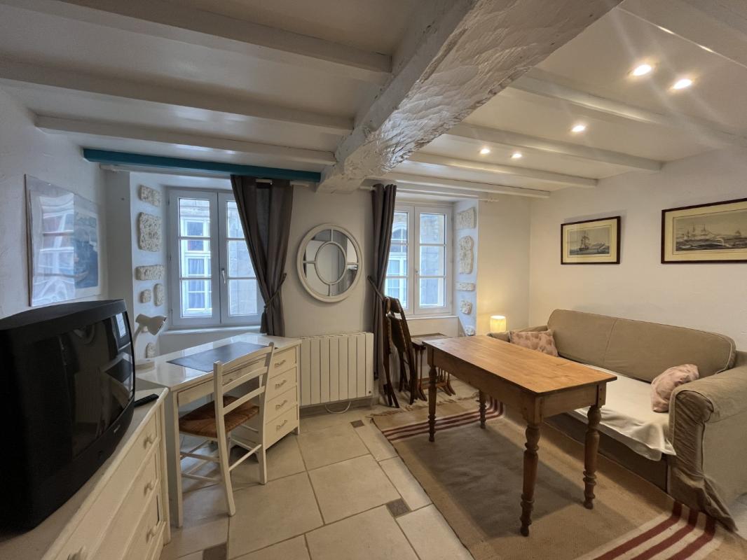 Flat Rue des Vieux Remparts in Saint-Malo