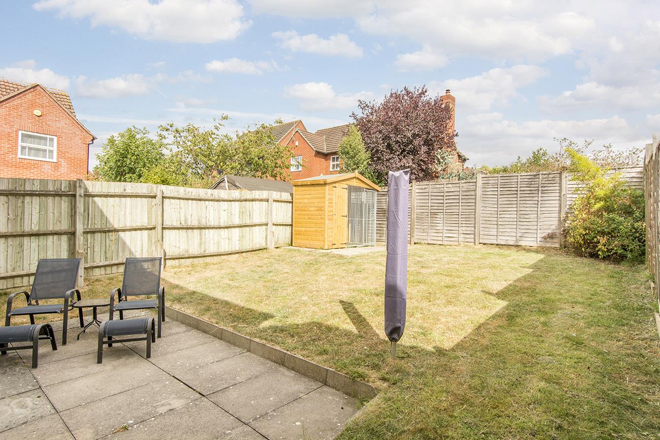 House Rylands Close in Harborough