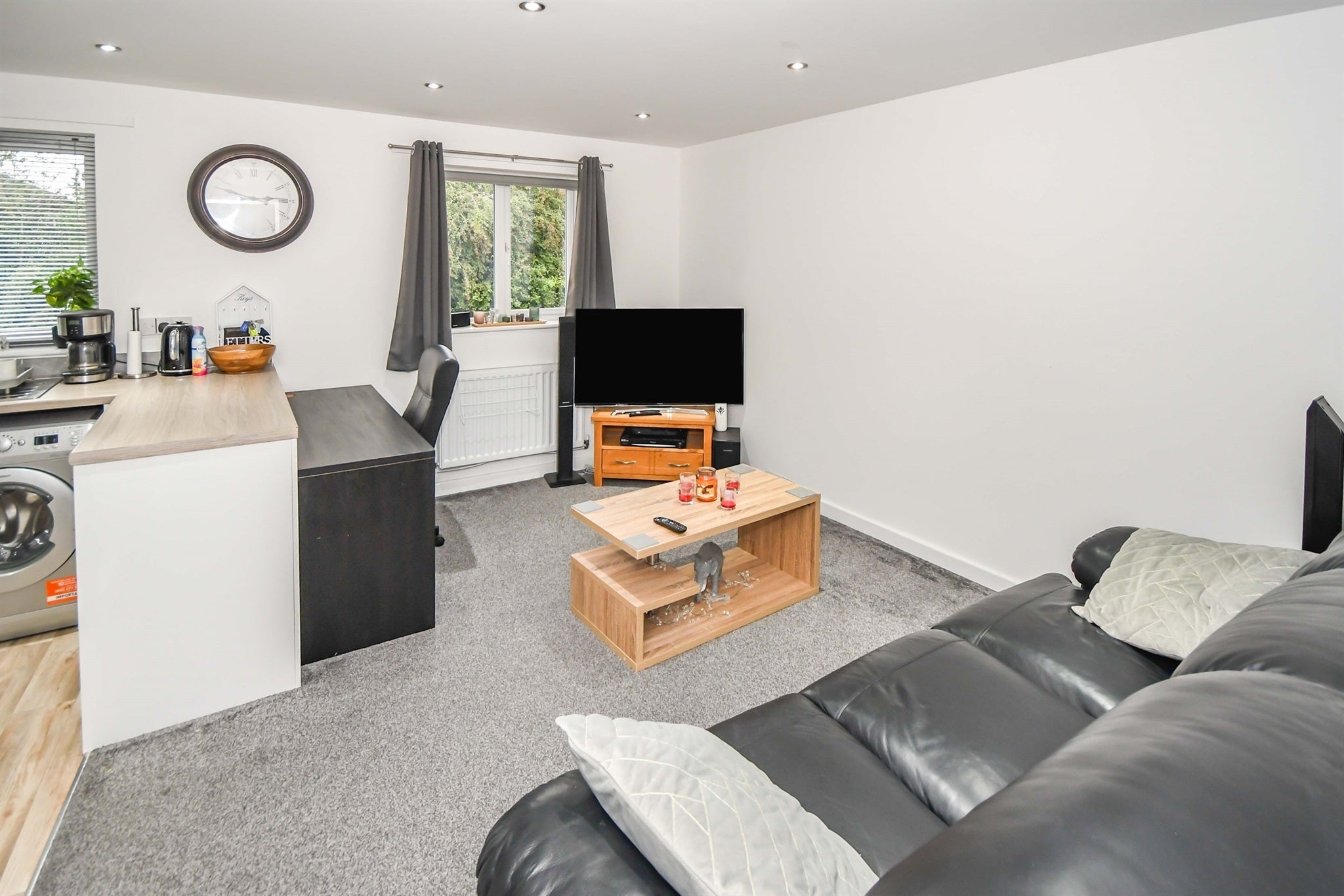 Flat Park Crescent in North Kesteven