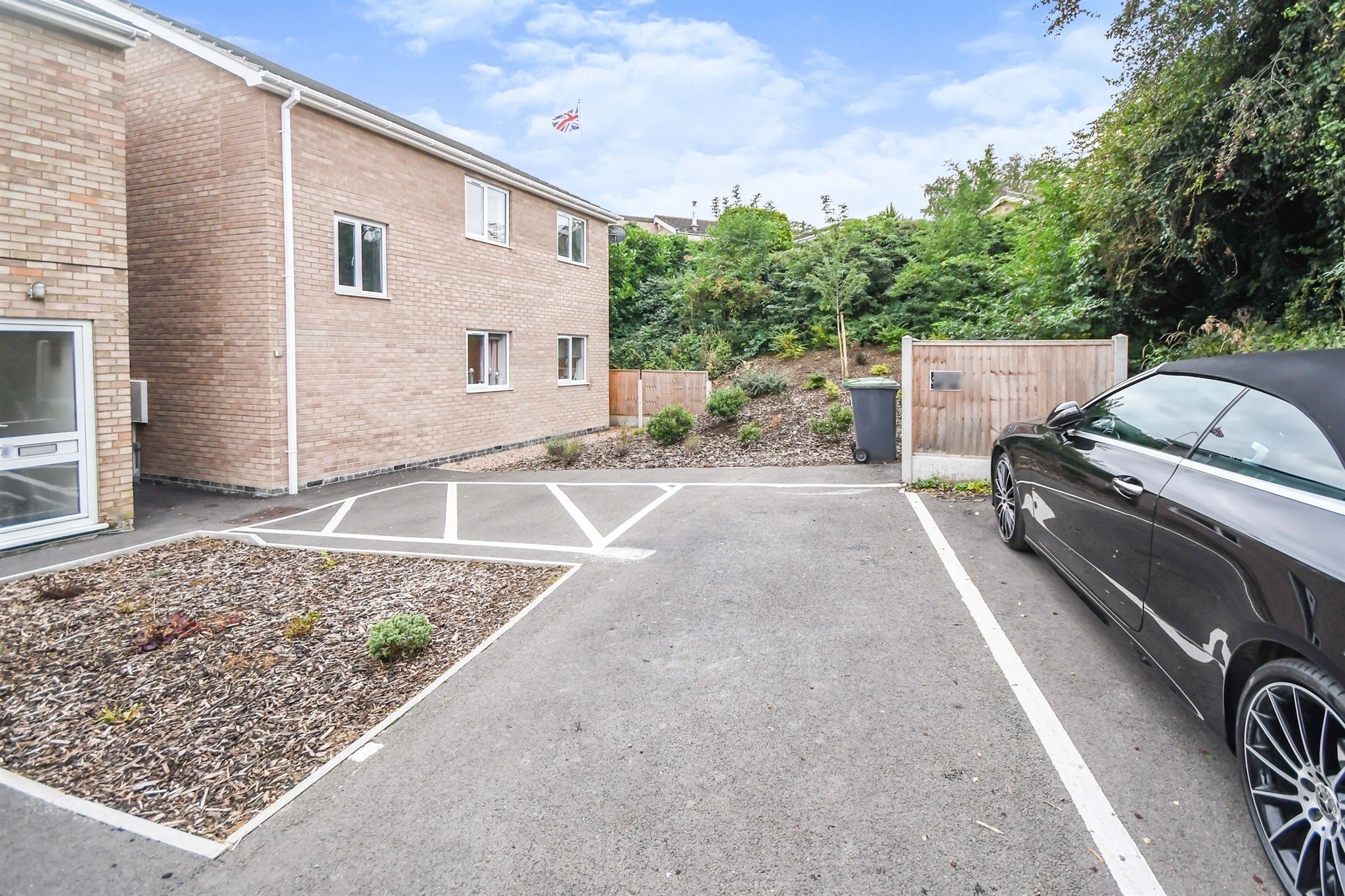 Flat Park Crescent in North Kesteven