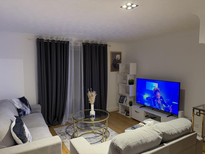 Room Ullswater Road in Manchester