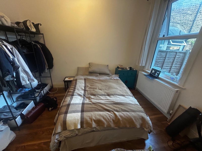 Room Harringay Road in Greater London