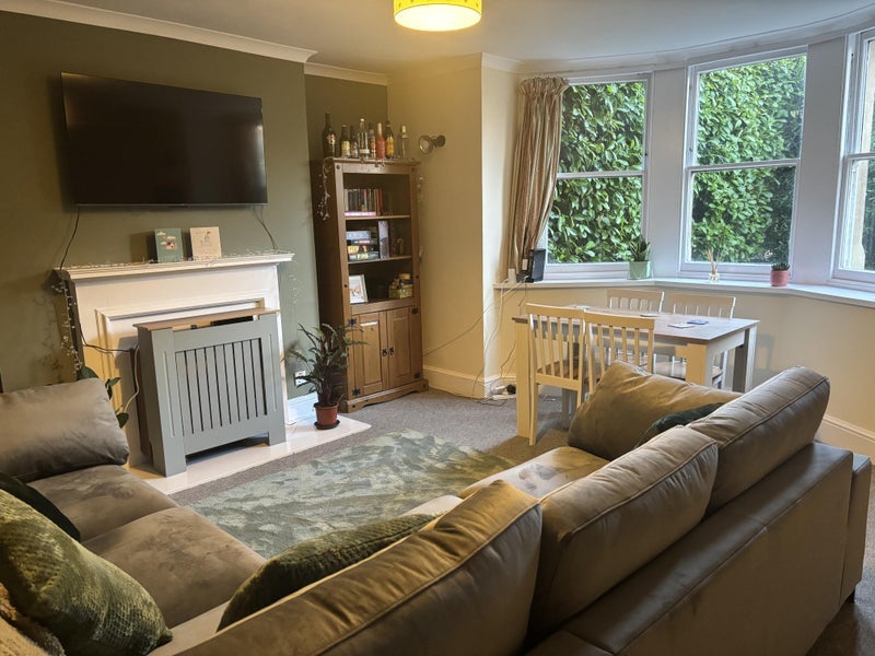 Flat Cotham Brow in Bristol