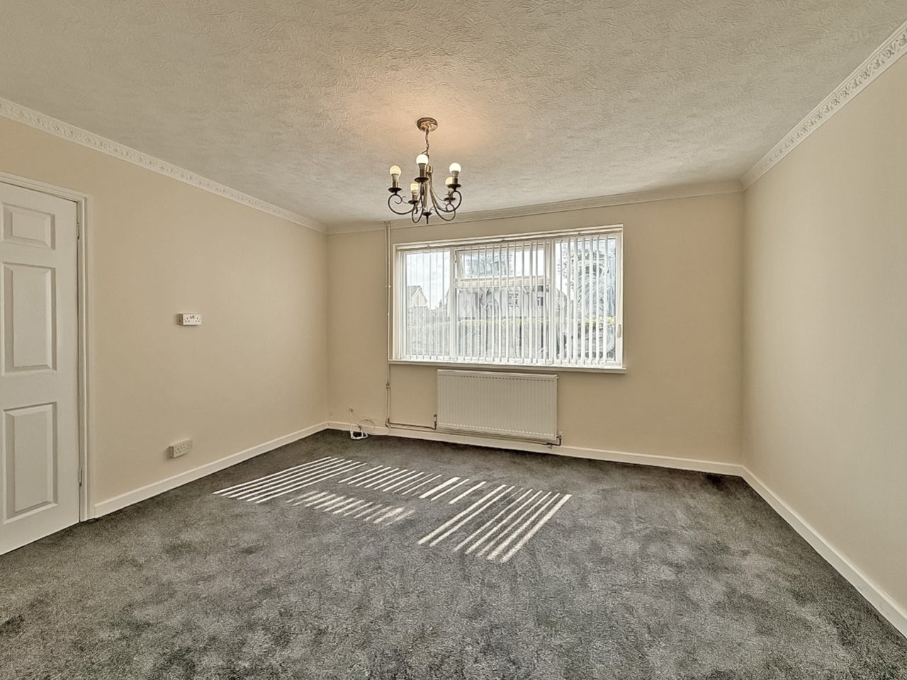 House Willenhall Road in Wolverhampton