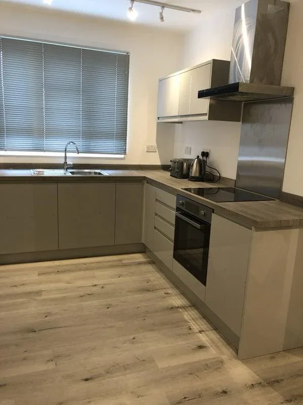 Flat Durnsford Road in Greater London