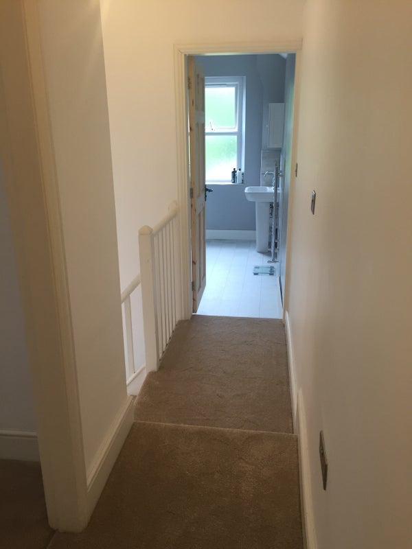 Room Newlands Road in Birmingham