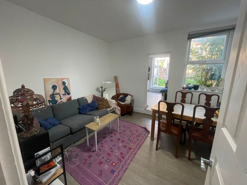 Room Gladesmore Road in Greater London