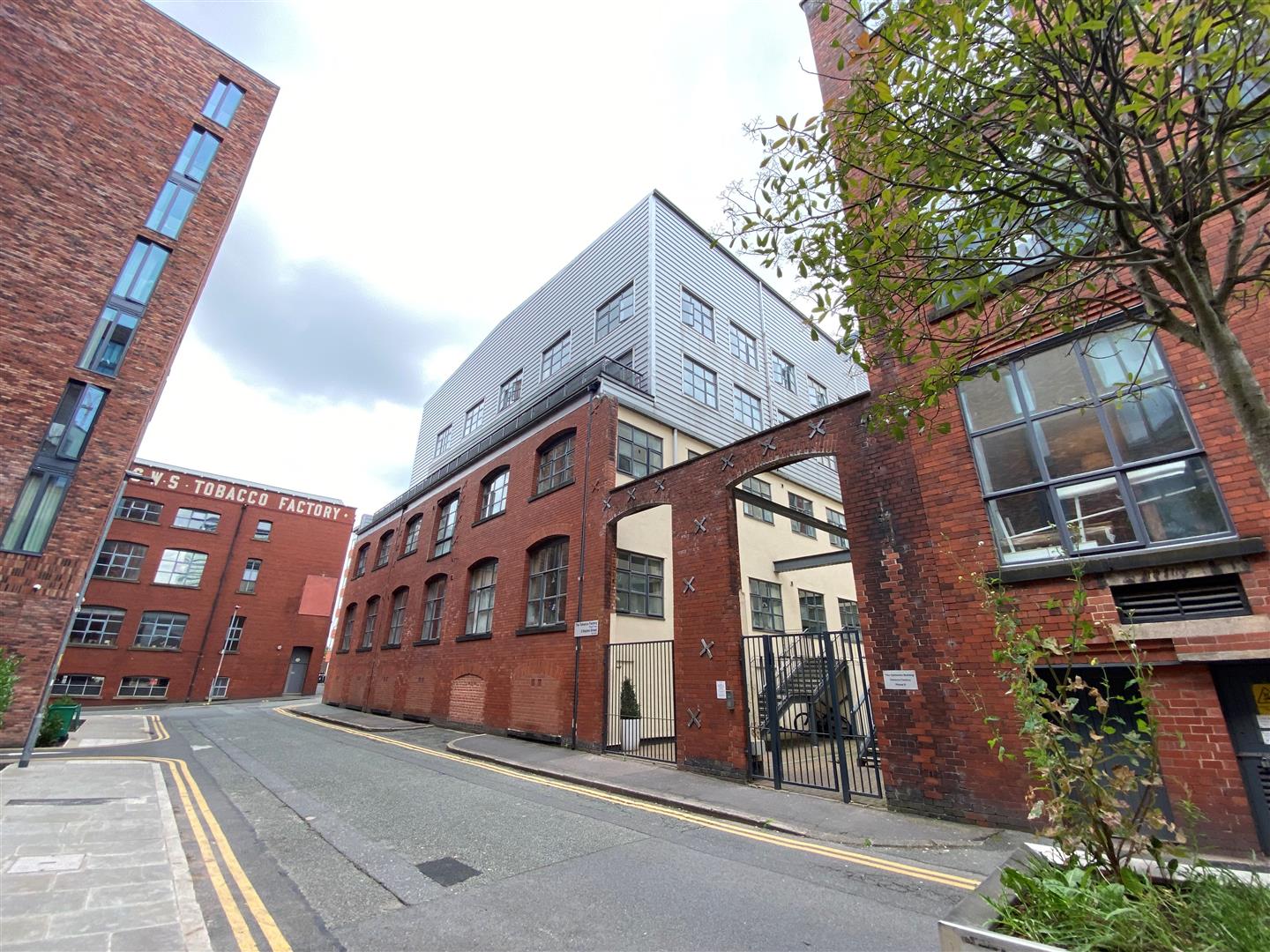Flat Naples Street in Manchester