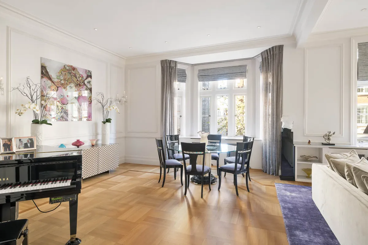 Flat North Audley Street in City of Westminster