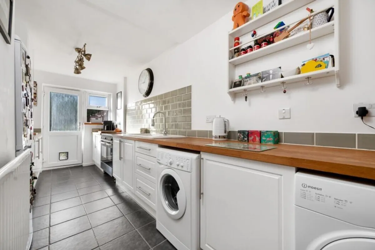 House Lale Walk in Wittering
