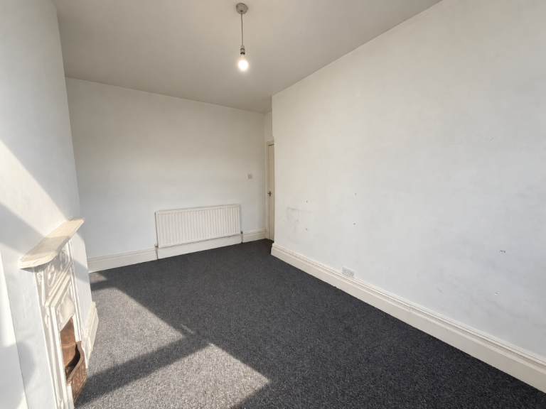 Flat High Road Leytonstone in Greater London