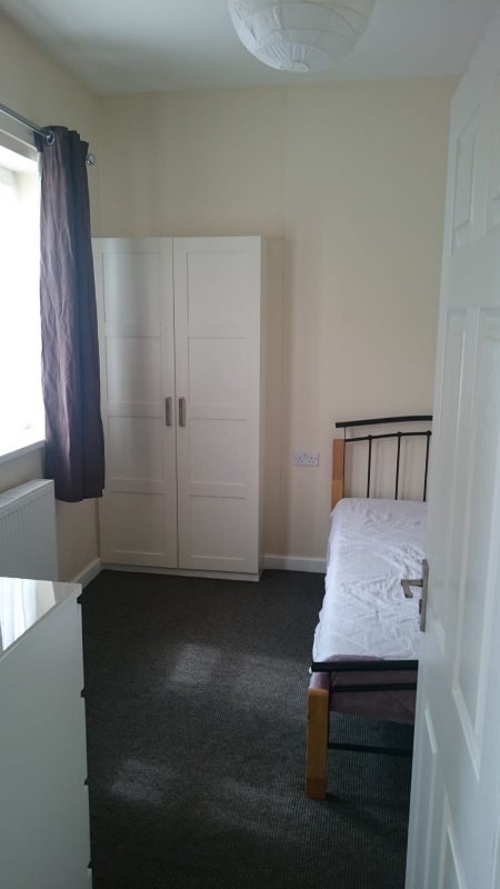 Room King Street in Wakefield