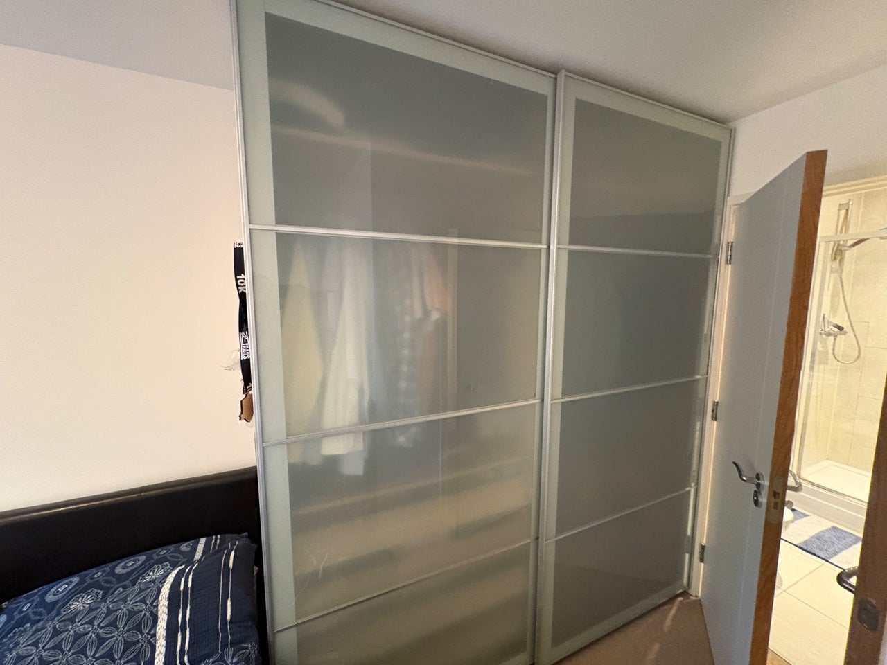 Room Coldharbour Lane in Greater London