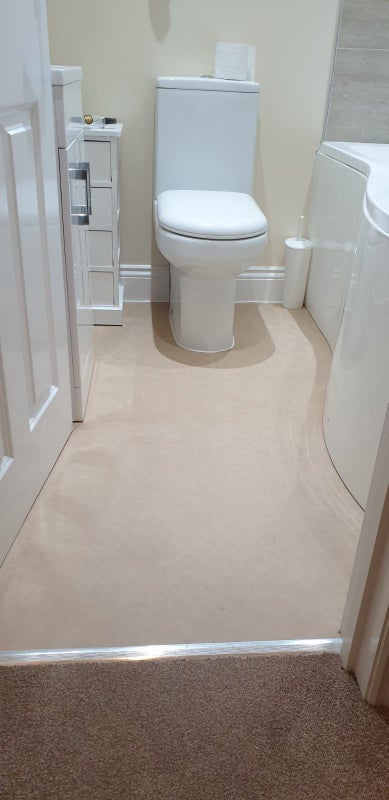 Room Braid Avenue in Greater London