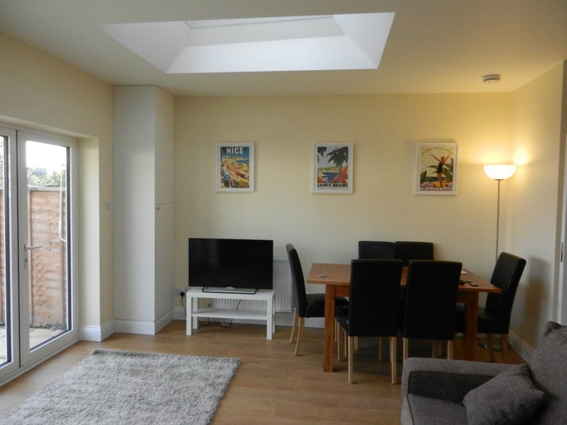 Room Braid Avenue in Greater London
