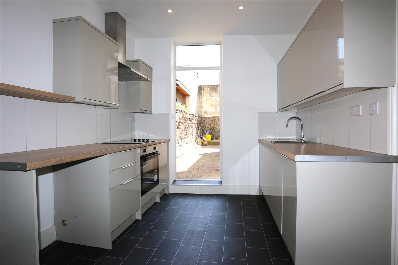 Flat Sackville Road in Portslade by Sea