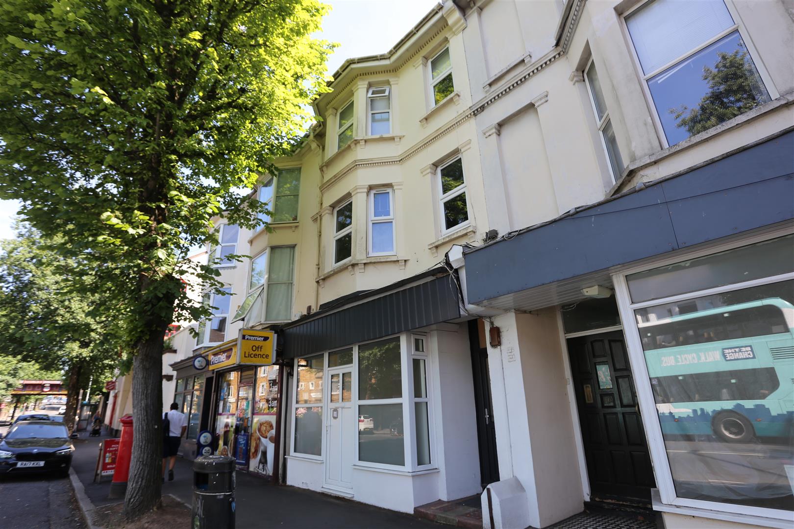 Flat Sackville Road in Portslade by Sea