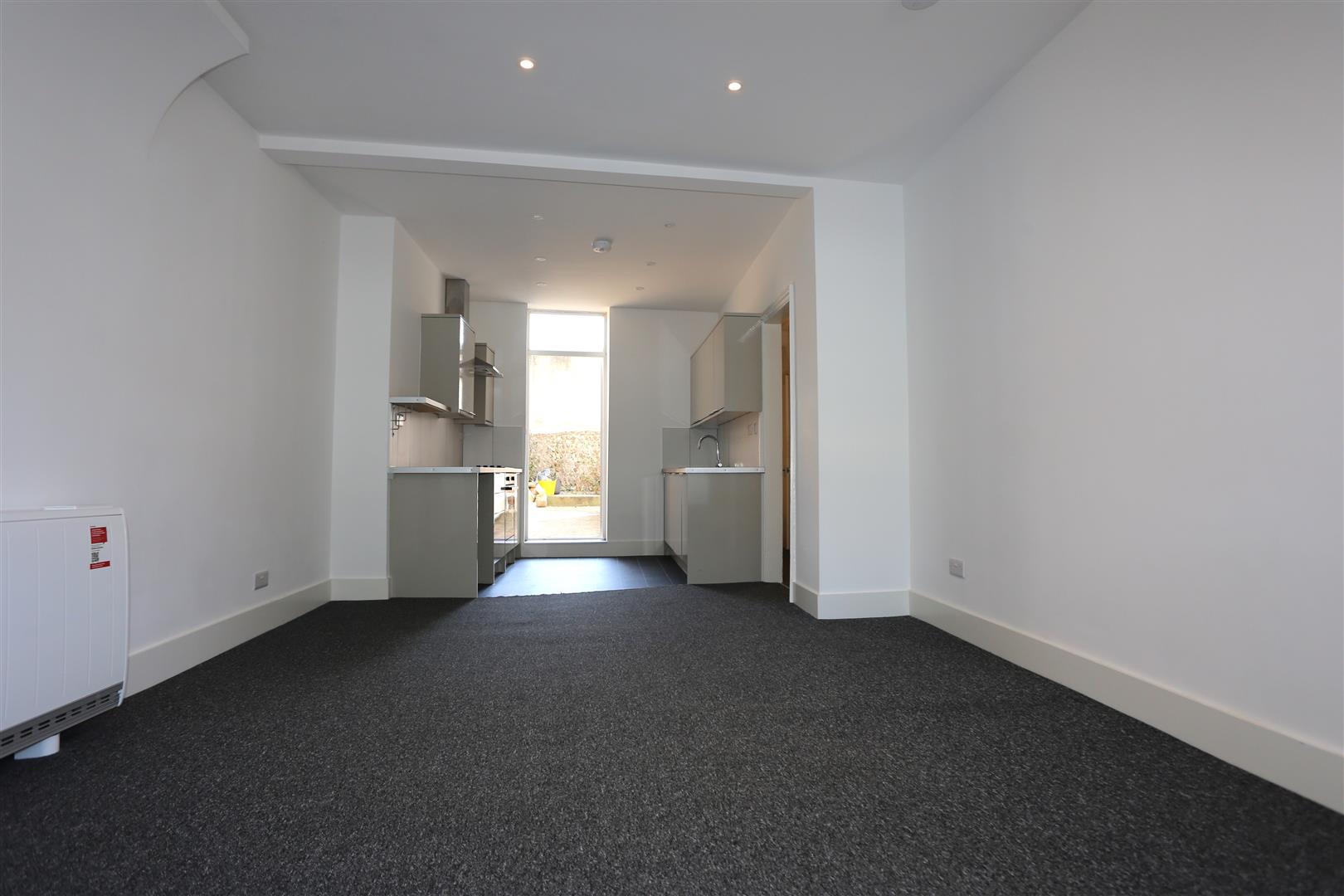 Flat Sackville Road in Portslade by Sea