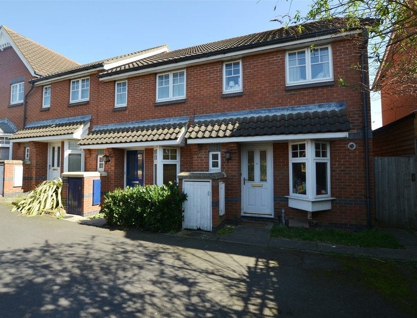 House Ruffle Close in Greater London