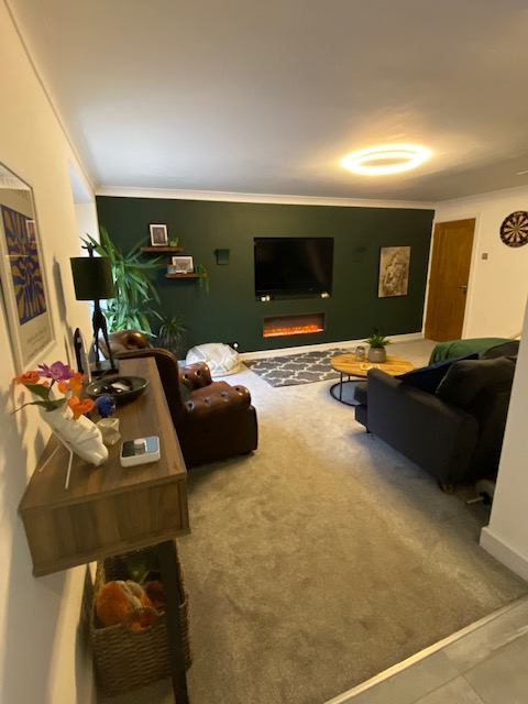 Room Bambrook Close in Hinckley and Bosworth