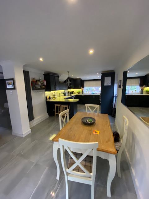 Room Bambrook Close in Hinckley and Bosworth