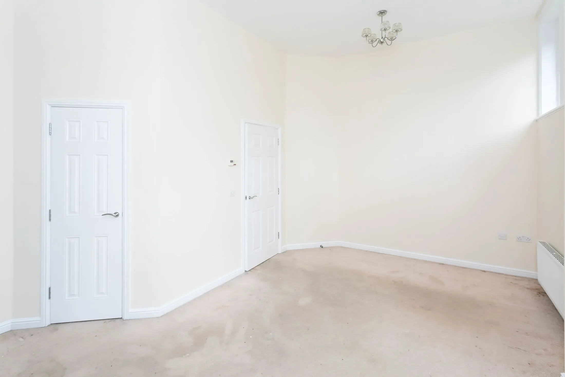 Flat Lockhart Road in Watford