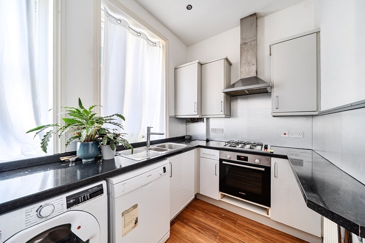 Flat Wymering Road in City of Westminster