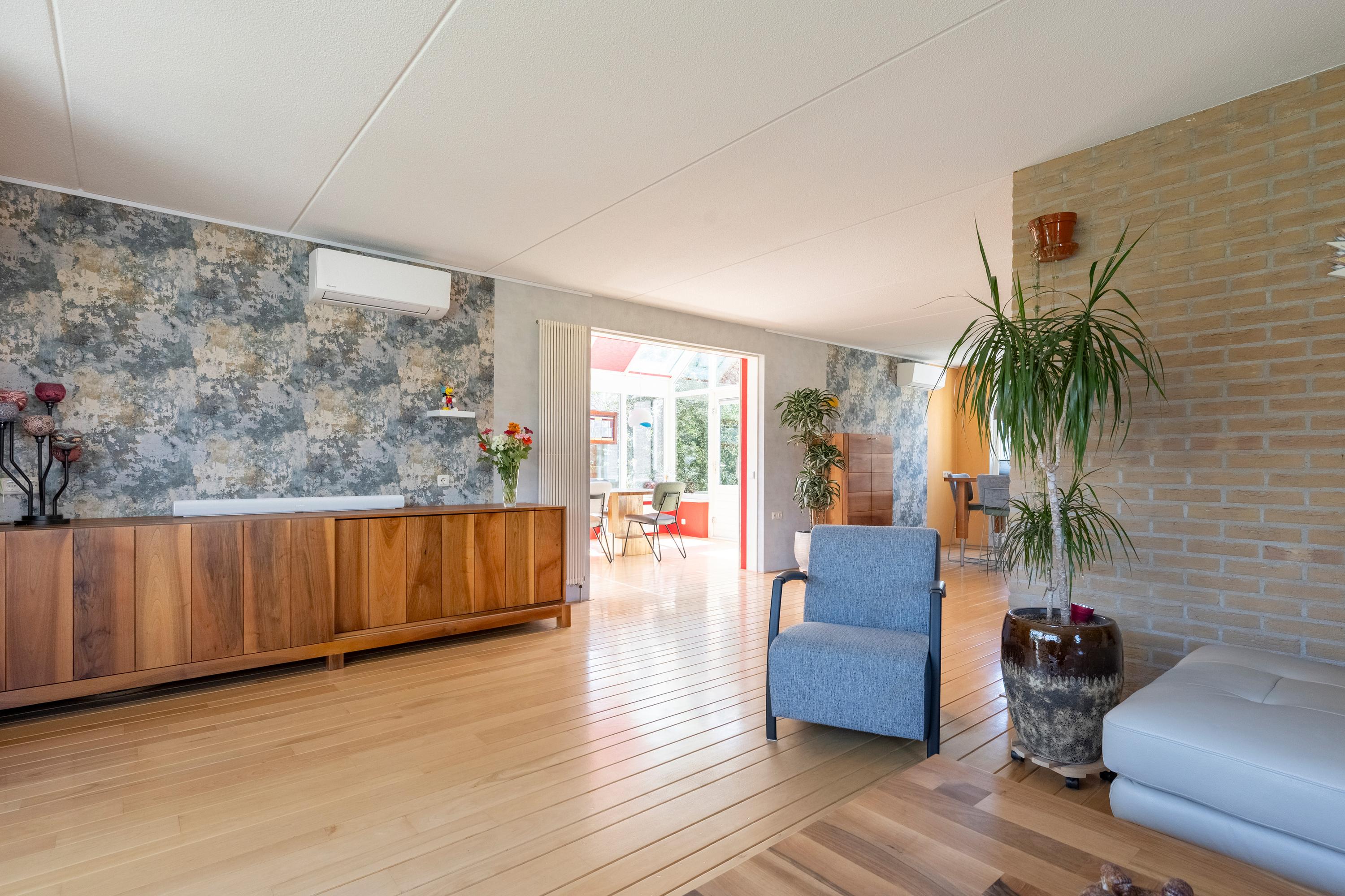 Vrijstaande woning te koop: Rietgans 1, Emmen