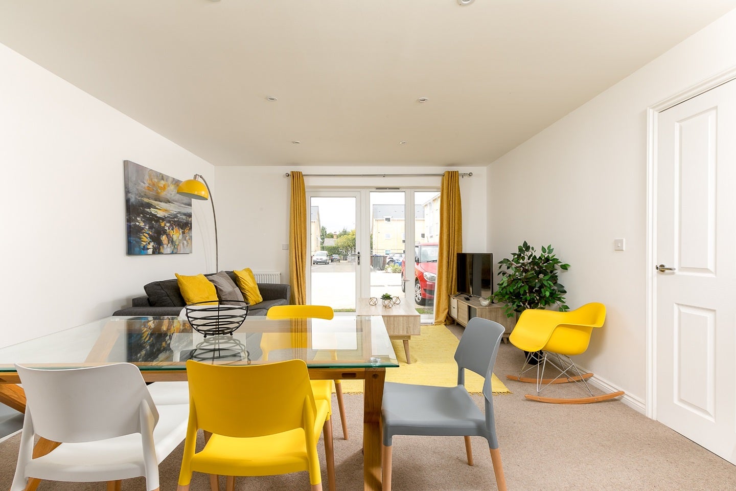 Flat Ware Road in East Hertfordshire
