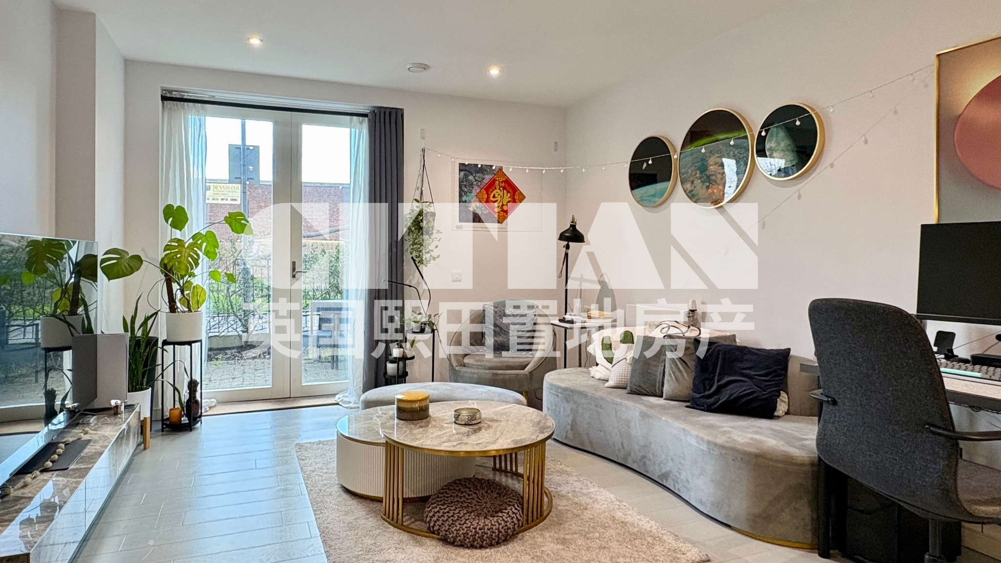 Flat Prospect Row in Greater London