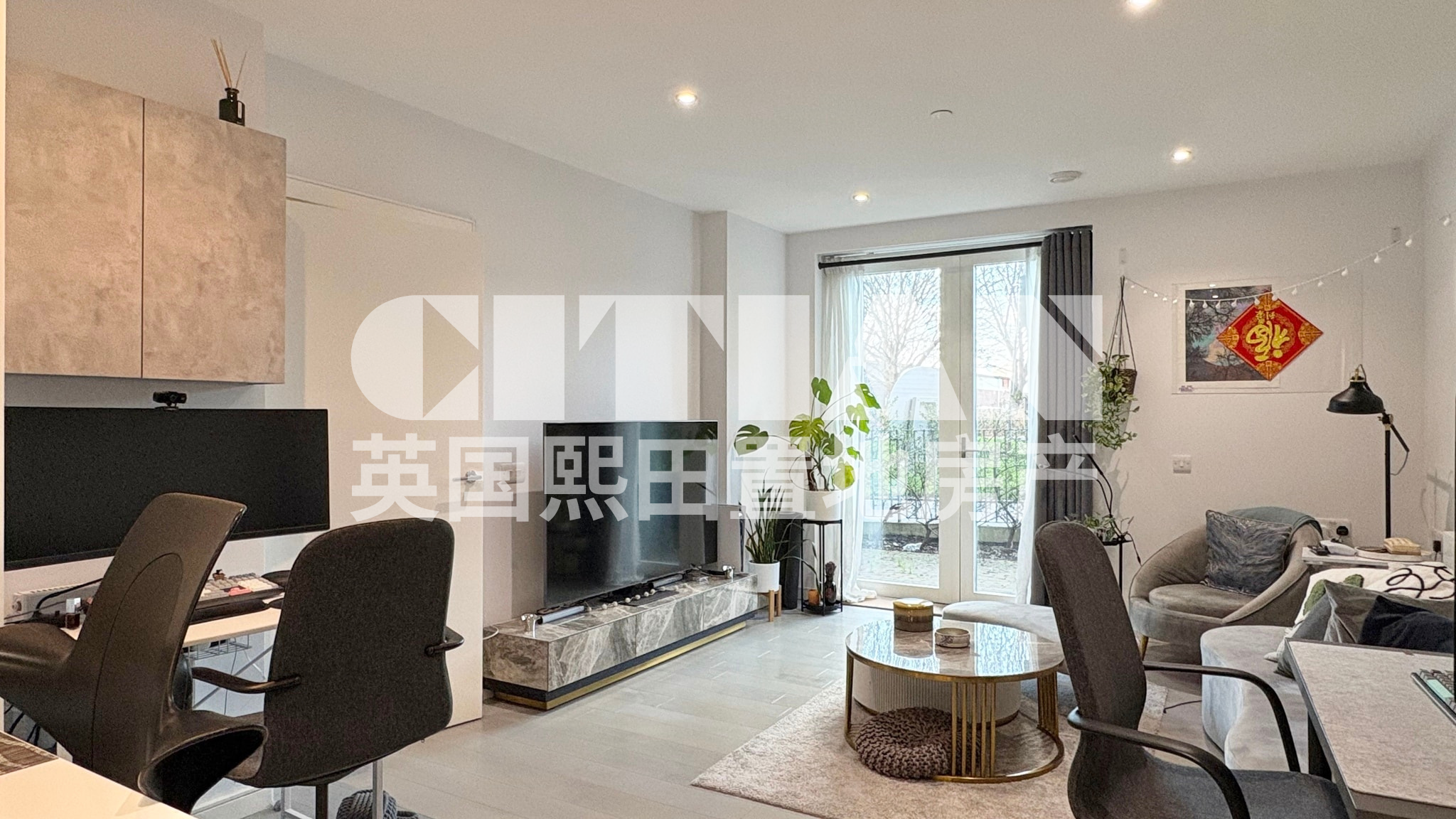 Flat Prospect Row in Greater London