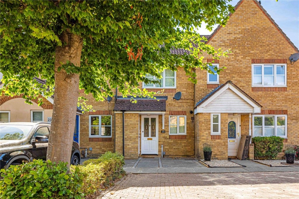 House Thorne Close in Dacorum