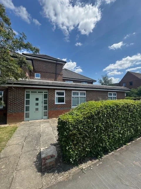 House Stockbreach Road in Welwyn Hatfield