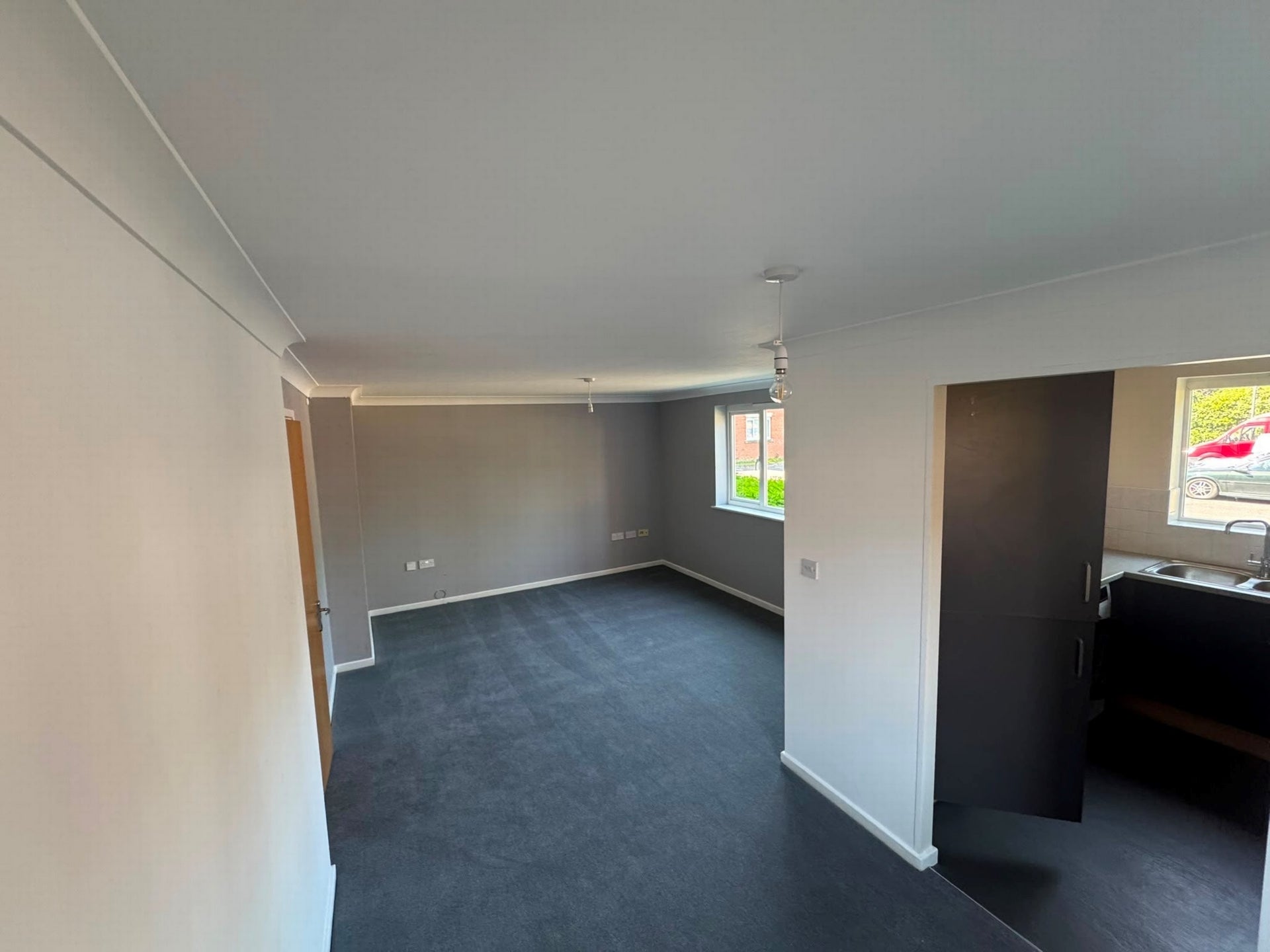 Flat Fellowes Road in Peterborough