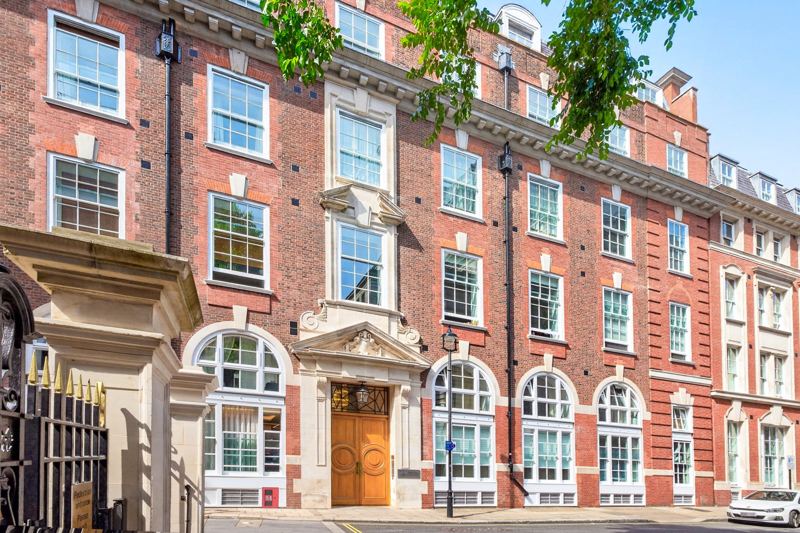 Flat Lewisham Street in City of Westminster