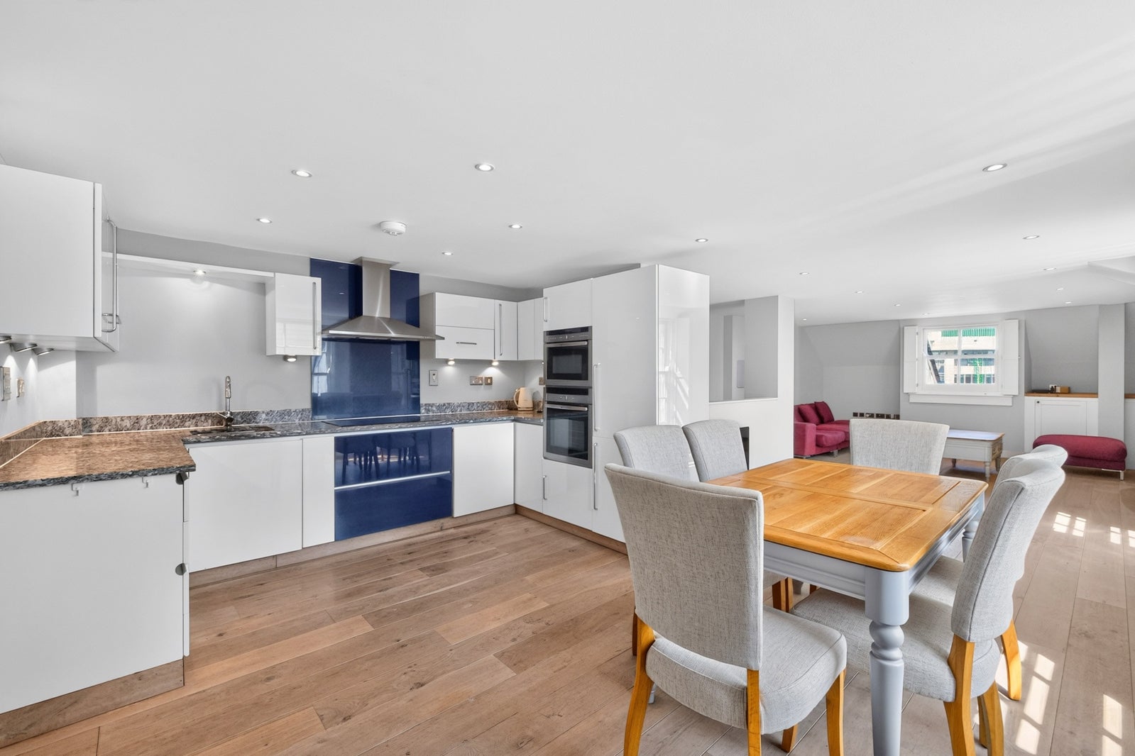 Flat Lewisham Street in City of Westminster