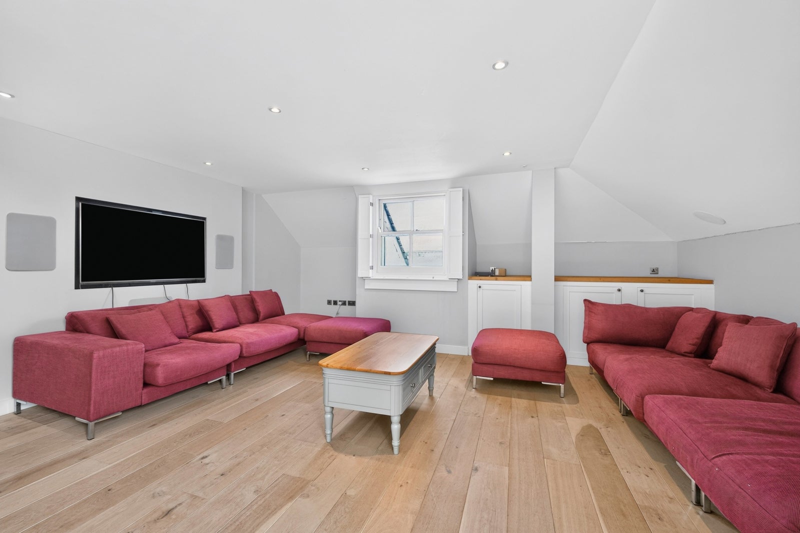 Flat Lewisham Street in City of Westminster
