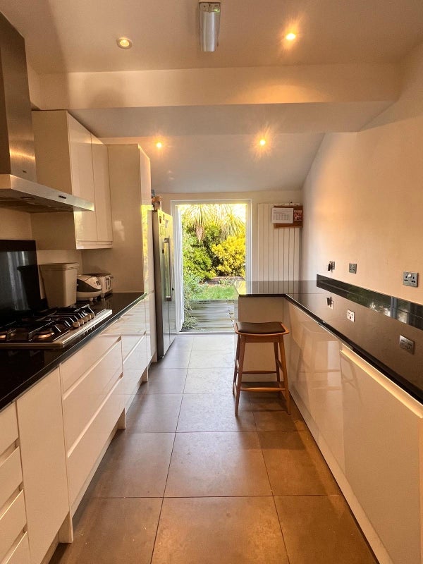 Room Manwood Road in Greater London