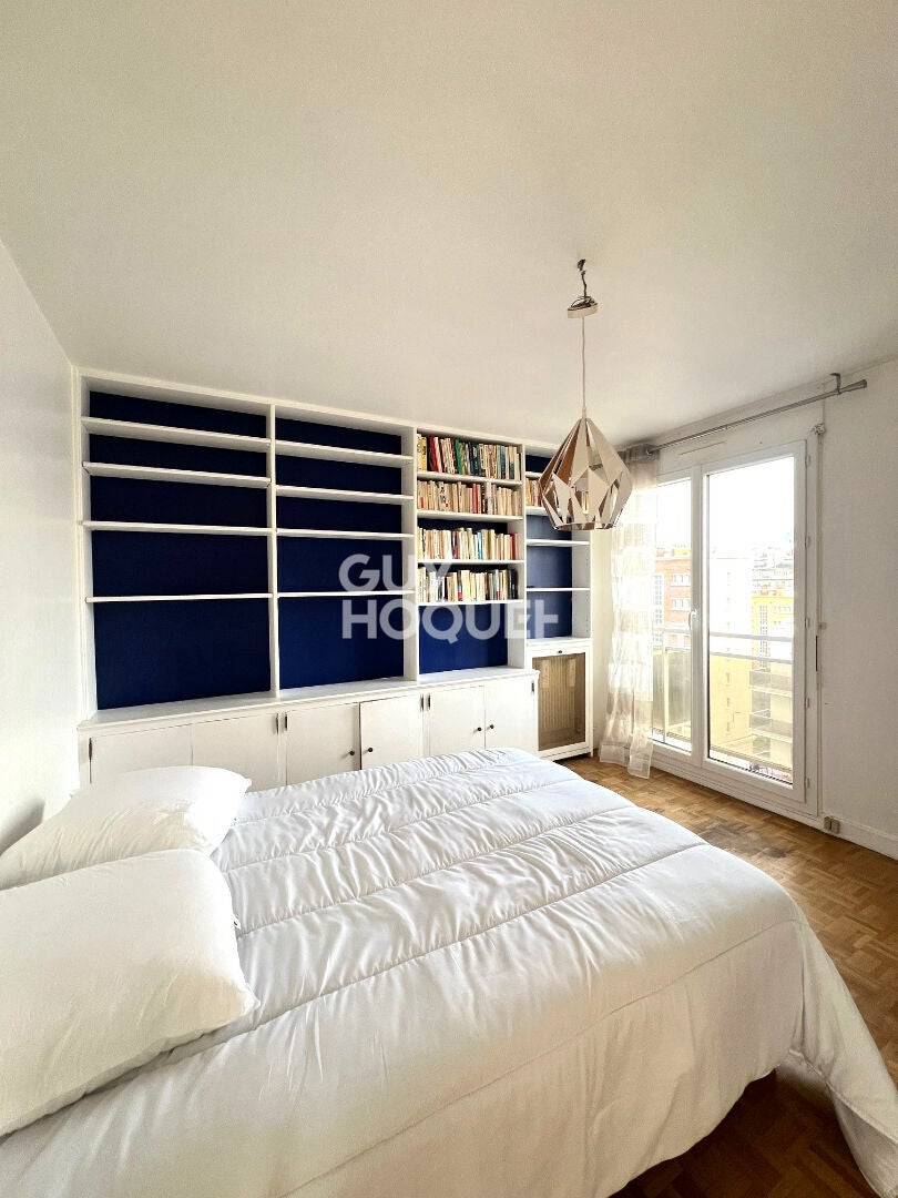 Flat Rue du Hameau in Paris