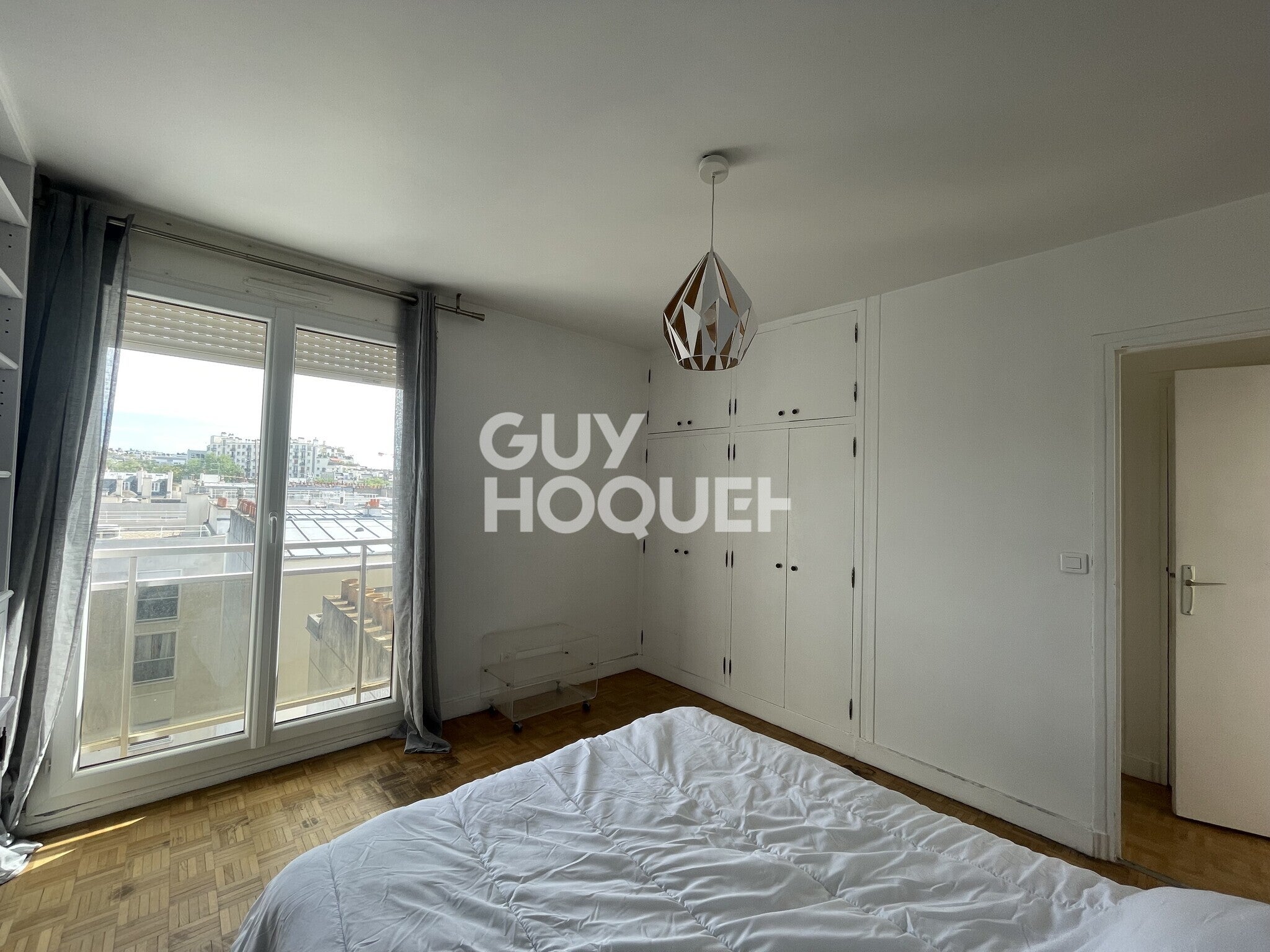 Appartement Rue de la Croix Nivert à Paris