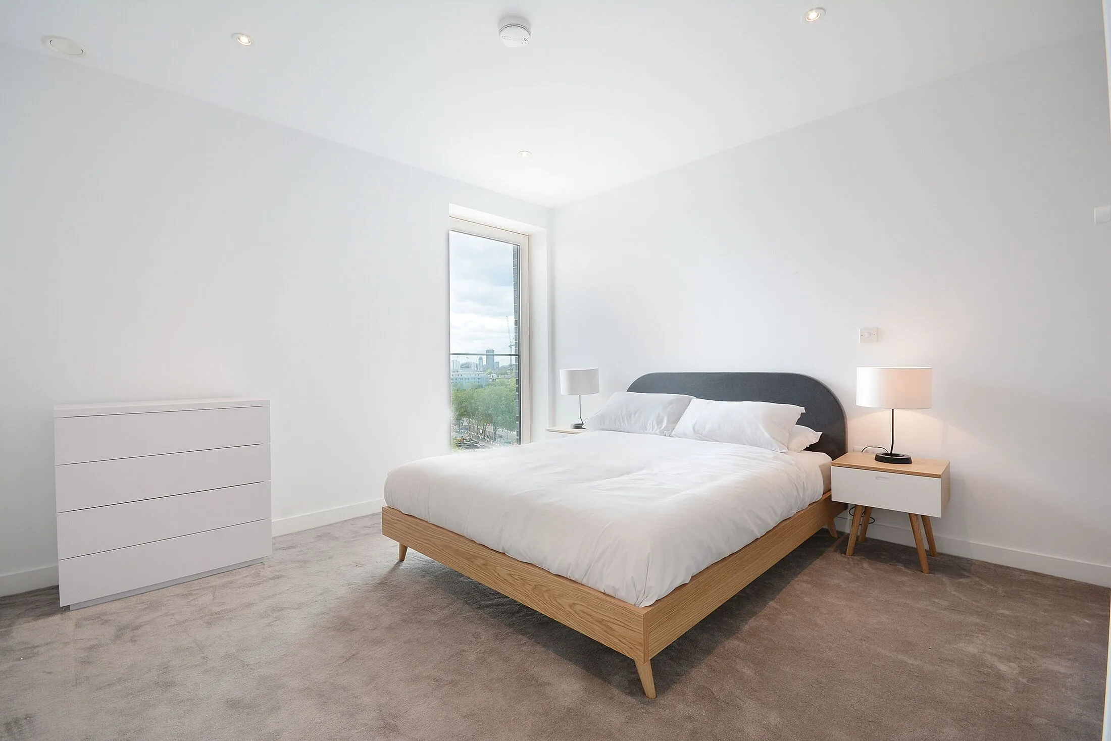 Flat Rodney Road in Greater London