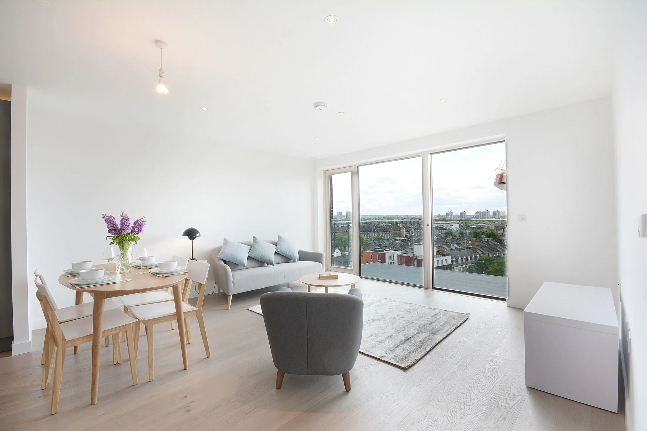Flat Rodney Road in Greater London