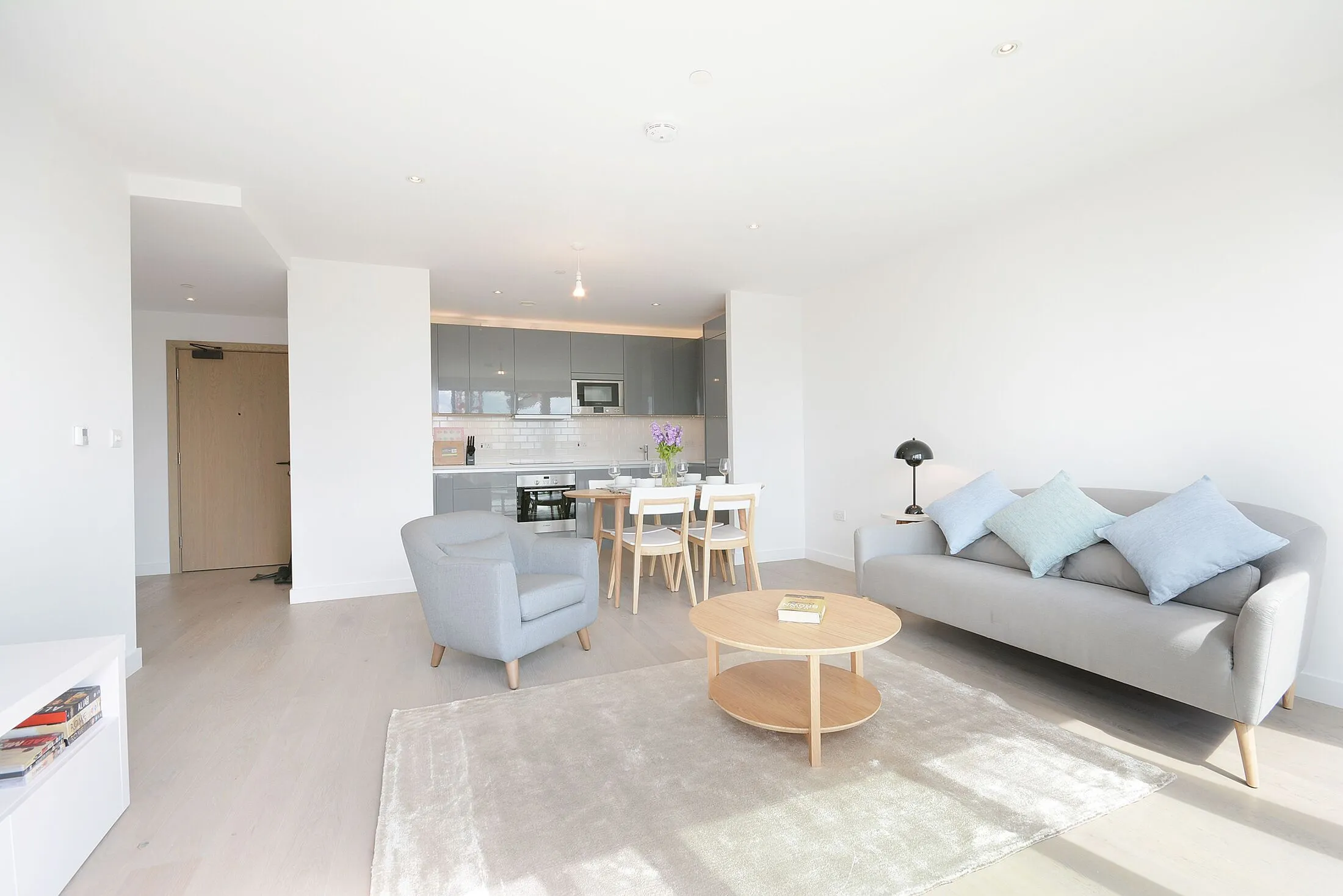 Flat Rodney Road in Greater London