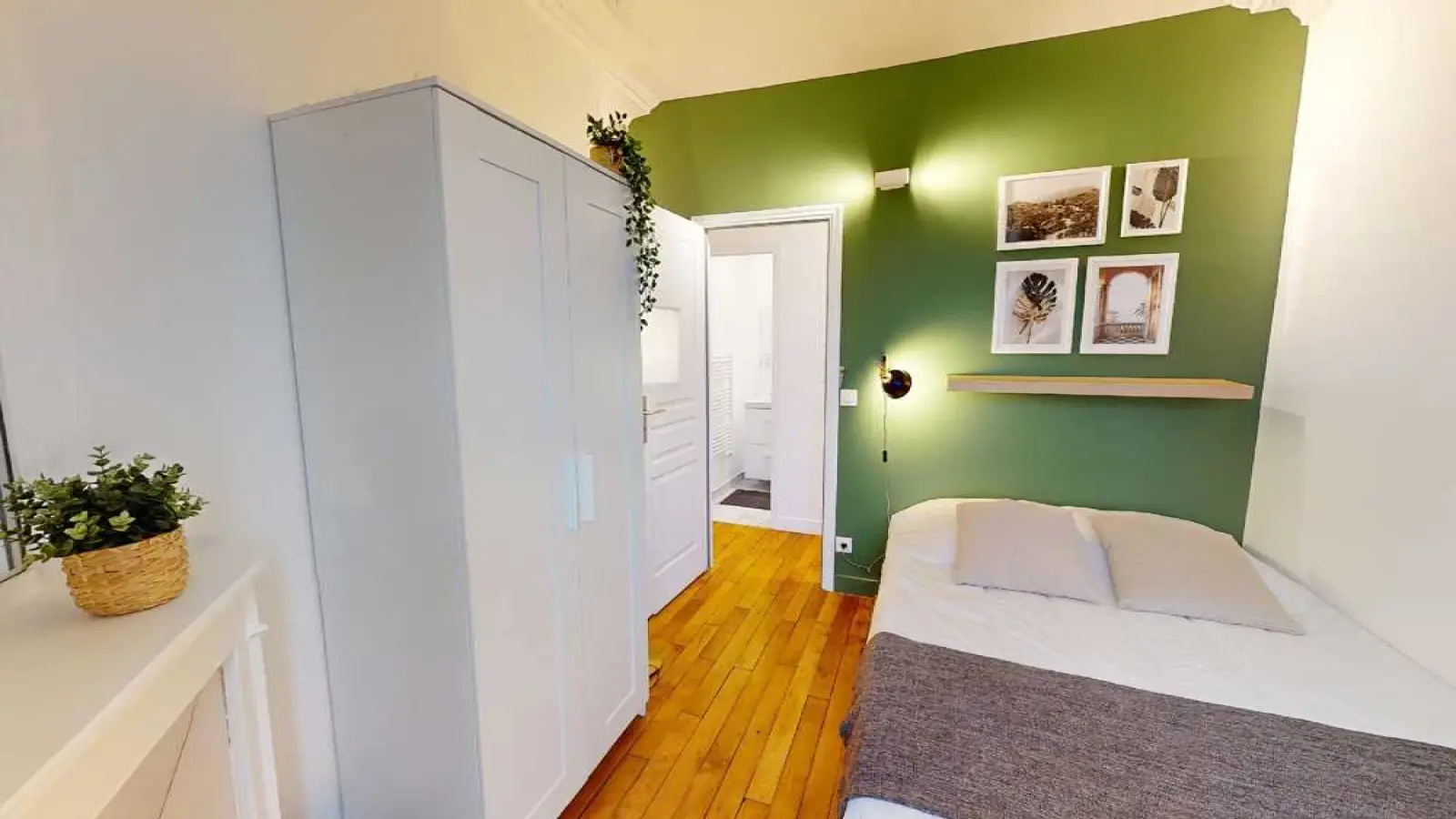 Chambre Rue Chaligny à Paris