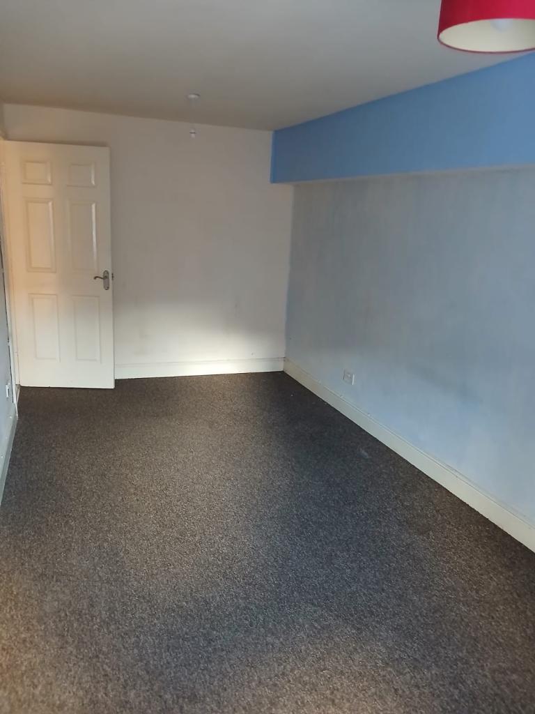 Flat Fosse Road North in Leicester