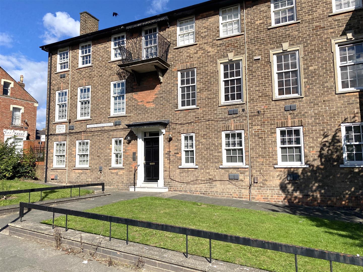 Flat Azalea Terrace South in Sunderland