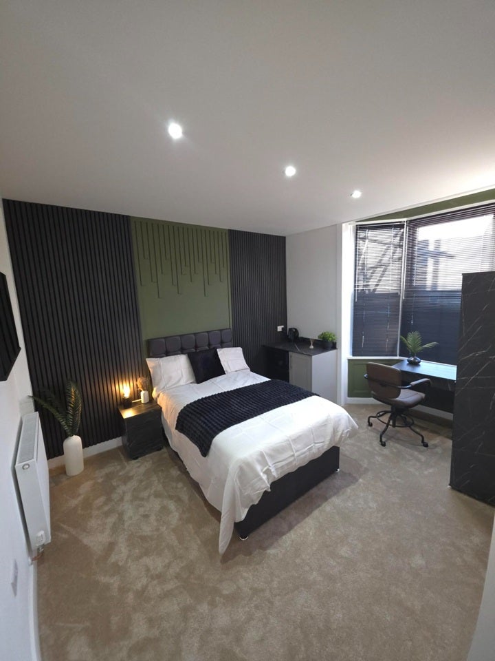 Room Station Road in Darlington
