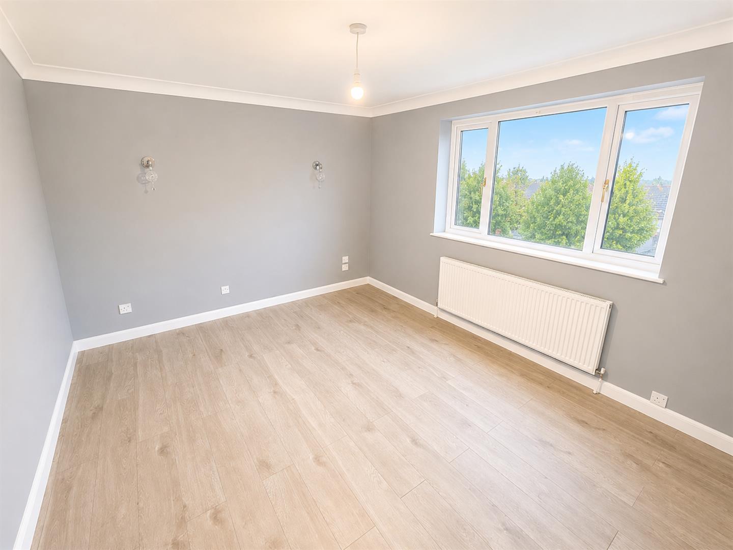 Flat Stuart Court in Hertsmere