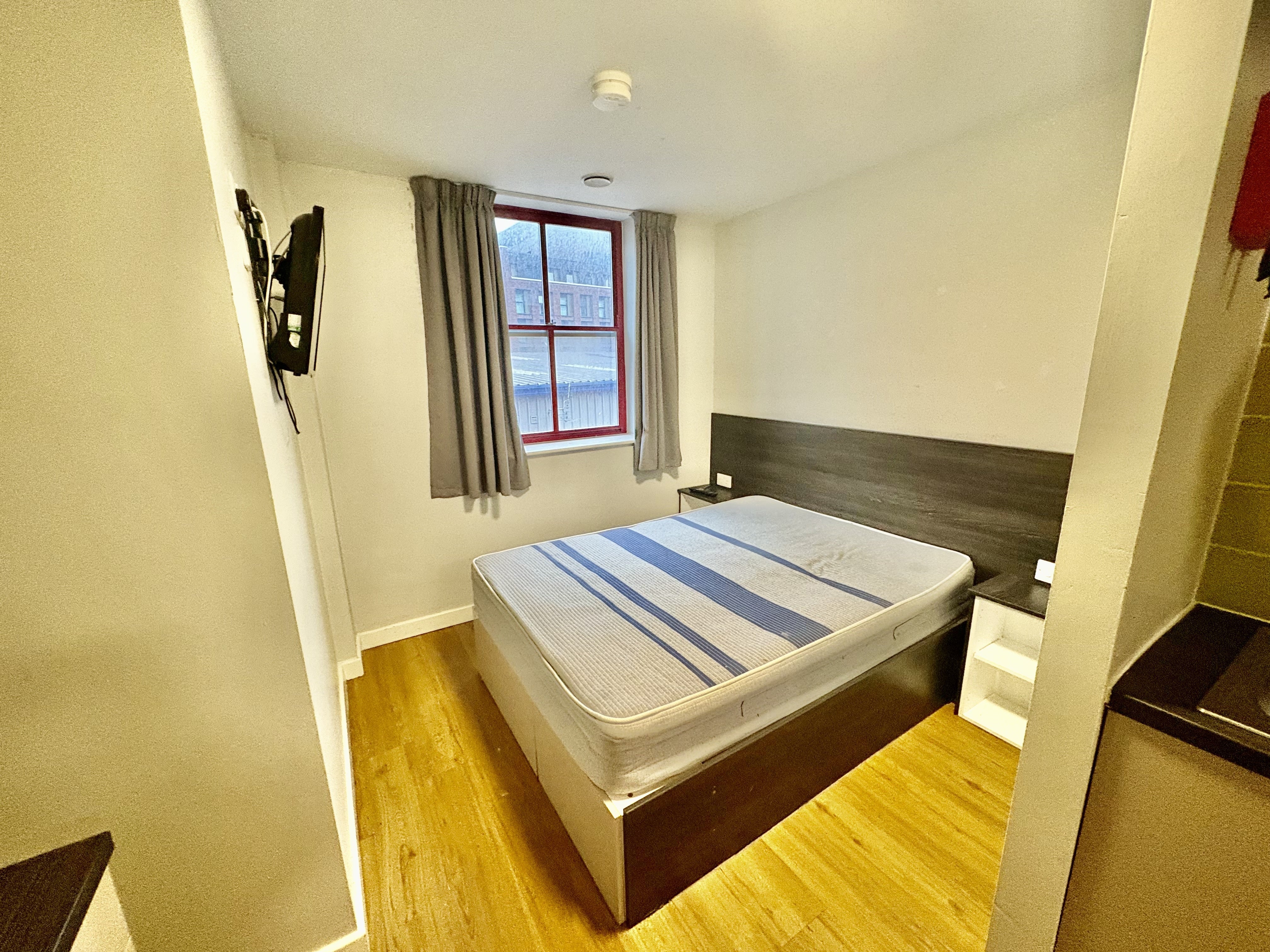 Flat Avalon Court in Nottingham